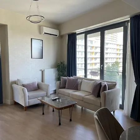 Brand-new 3-bedroom With Terrace Near Mall Of - Batisehir 36 Apartment Istanbul