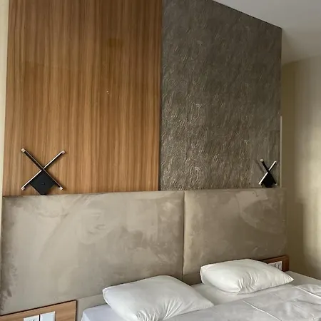 Brand-new 3-bedroom With Terrace Near Mall Of - Batisehir 36 * Istanbul